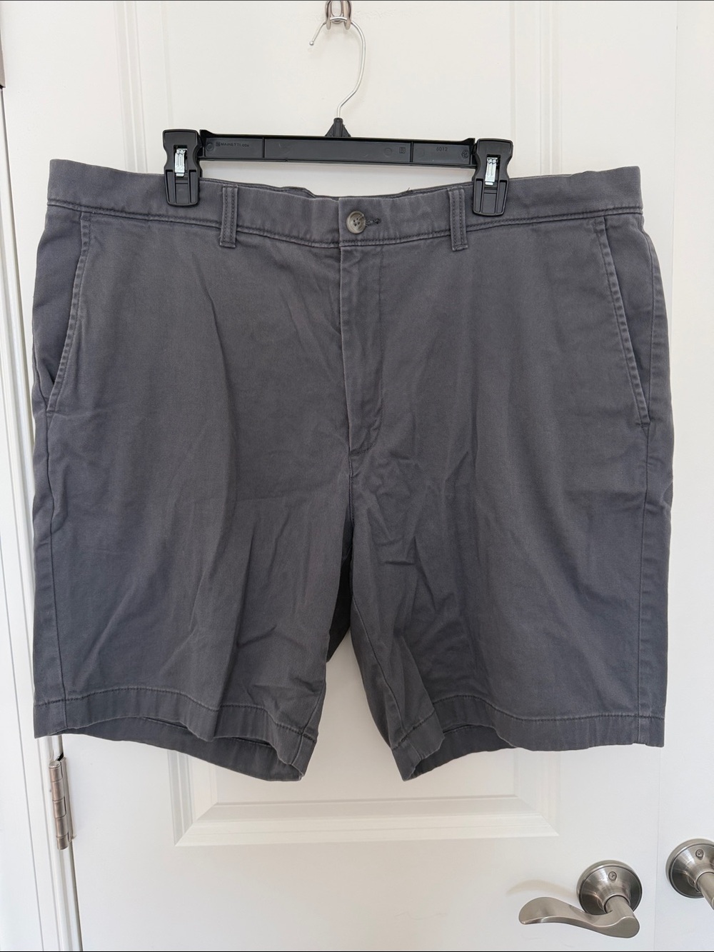 Roundtree & Yorke Men's Gray Flat-Front Shorts